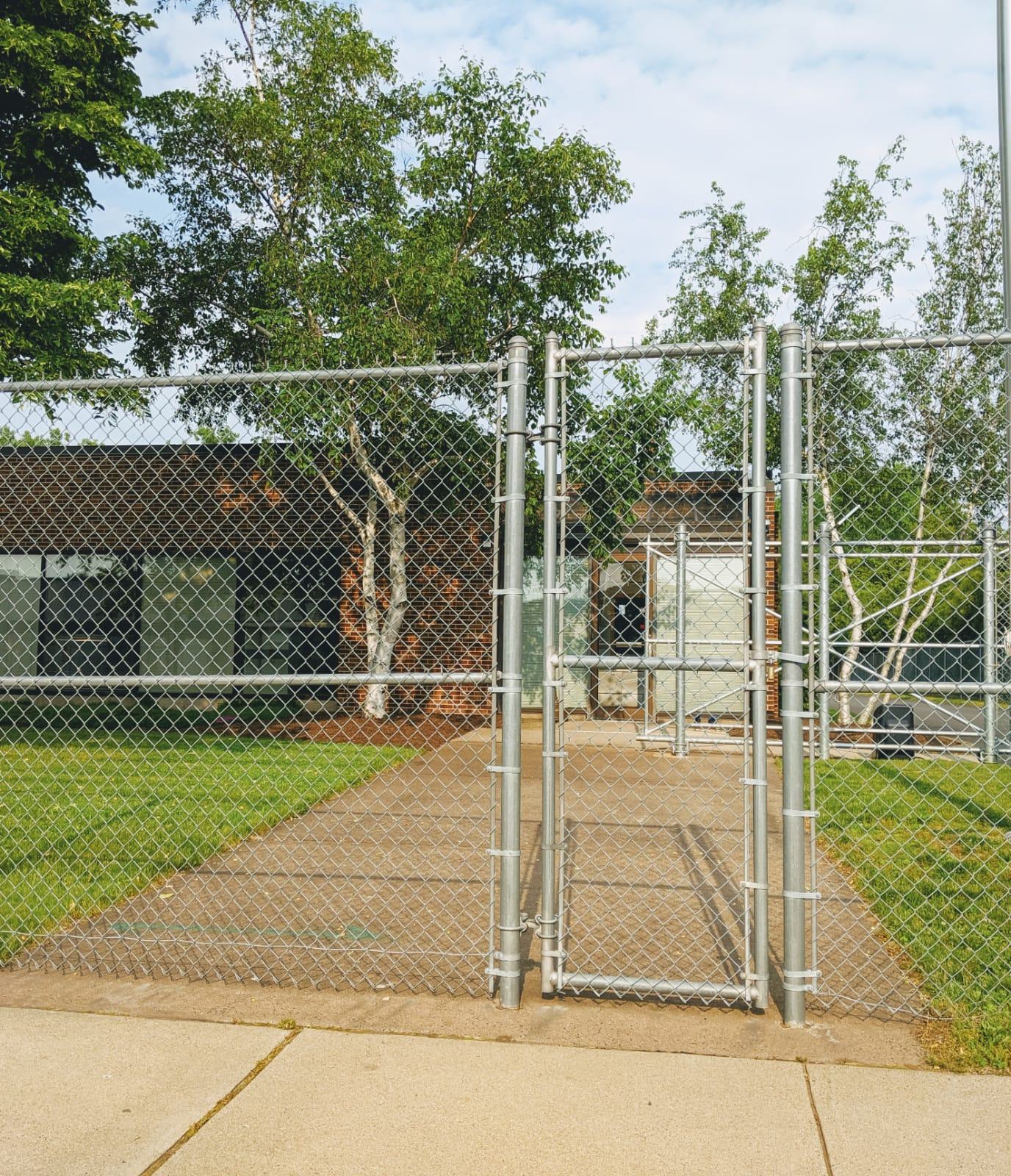 6 feet 275 GSM galvanized chain link fence mesh