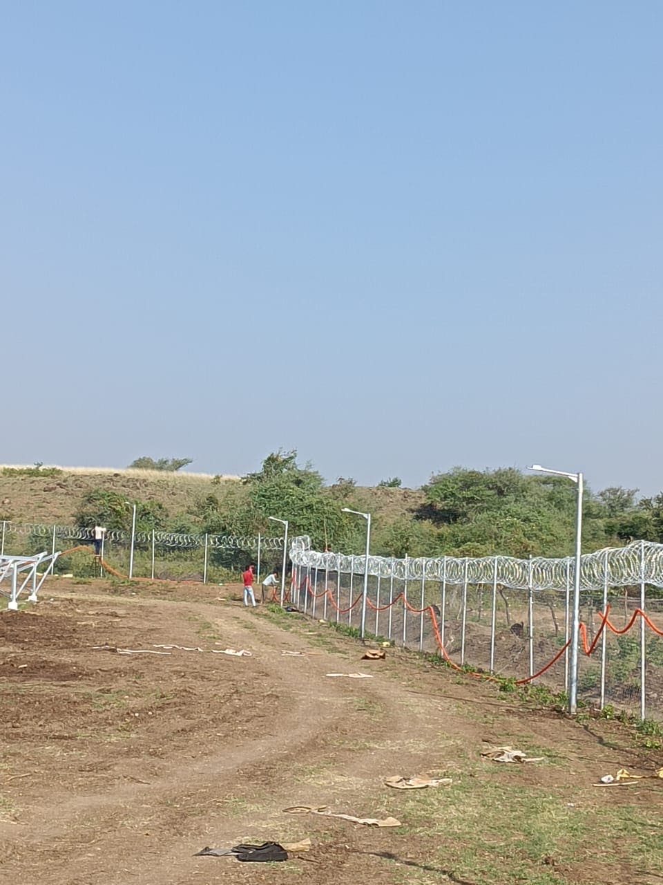 8 feet monkey proof fencing